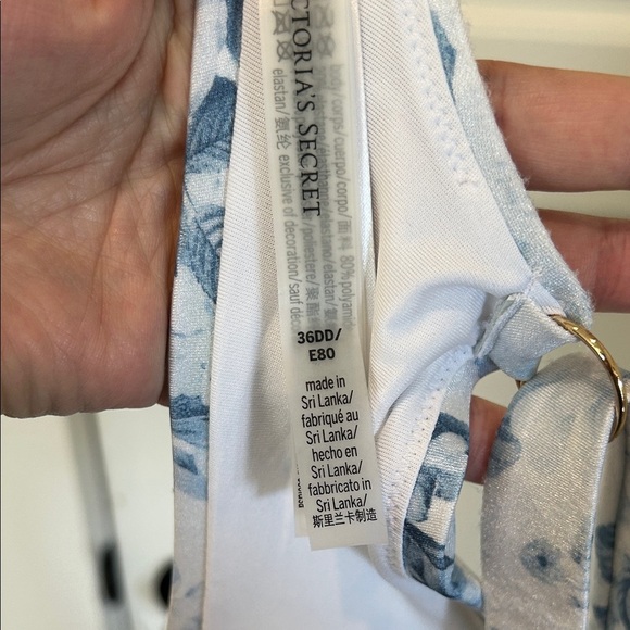 Victoria's Secret Blue Floral Bikini Top - Picture 8 of 12